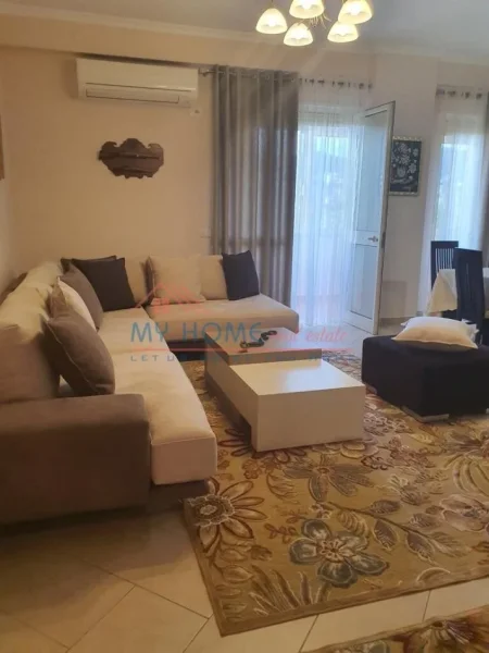 Tirane, jepet me qera apartament 2+1+Ballkon Kati 4, 100 m² 650 € (Bulevardi Gjergj Fishta)