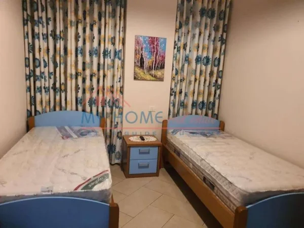 Tirane, jepet me qera apartament 2+1+Ballkon Kati 4, 100 m² 650 € (Bulevardi Gjergj Fishta)