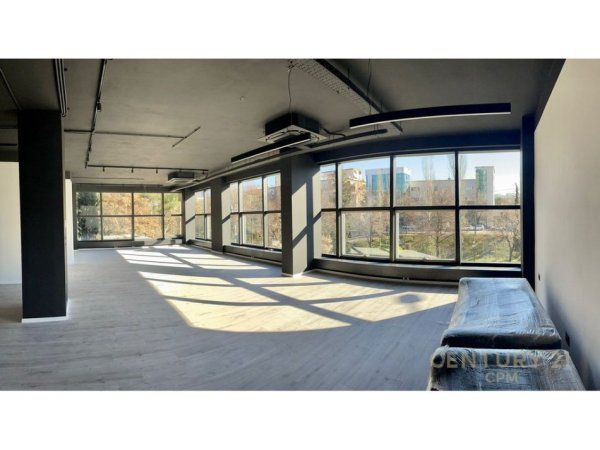 Tirane, shes ambjent biznesi Kati 1, 222 m² 999.000 € 