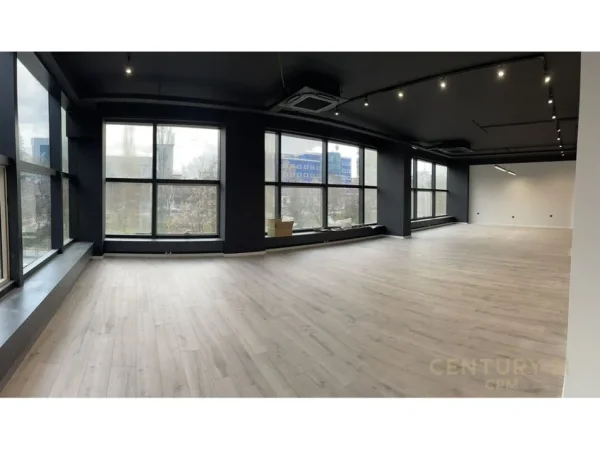 Tirane, shes ambjent biznesi Kati 1, 222 m² 999.000 € 