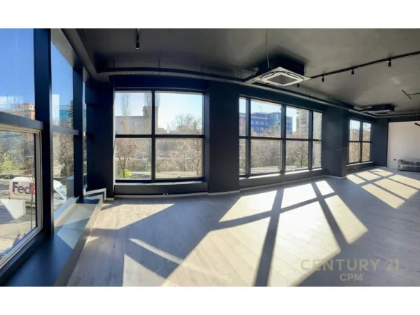 Tirane, shes ambjent biznesi Kati 1, 222 m² 999.000 € 