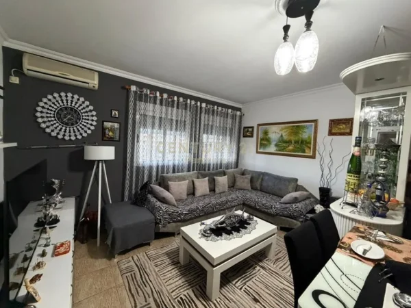 Tirane, shes apartament 2+1+Aneks+Ballkon Kati 7, 97 m² 220.000 € 