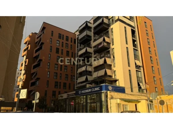 Tirane, shes apartament 3+1+Aneks+Ballkon Kati 4, 167 m² 650.000 € 