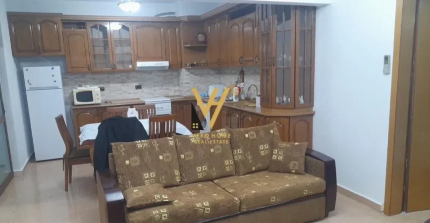Tirane, jepet me qera apartament 2+1+Ballkon Kati 9, 80 m² 500 € (DON BOSKO)