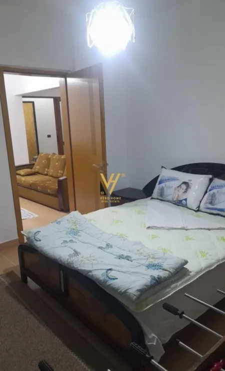 Tirane, jepet me qera apartament 2+1+Ballkon Kati 9, 80 m² 500 € (DON BOSKO)