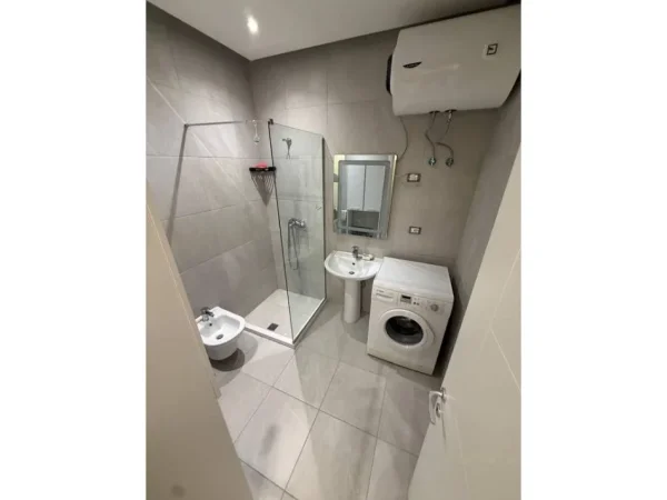 Tirane, shes apartament 2+1+Aneks+Ballkon Kati 7, 93 m² 167.000 € (Kompleksi Darling)