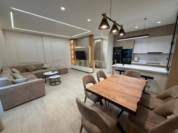 Tirane, jepet me qera apartament 2+1+Aneks+Ballkon Kati 1, 105 m² 1.700 € (Sofia)