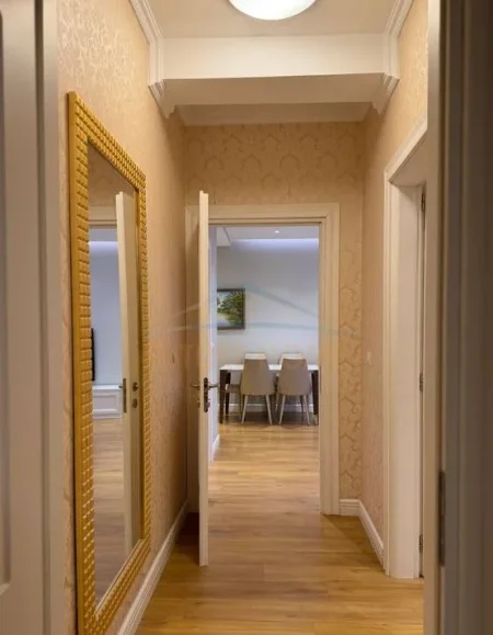 Tirane, jepet me qera apartament 2+1 Kati 4, 110 m² 1.200 € (qendera)