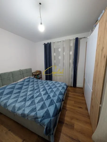 Tirane, shitet apartament 2+1 Kati 3, 75 m² 196.000 € (21 DHJETORI)