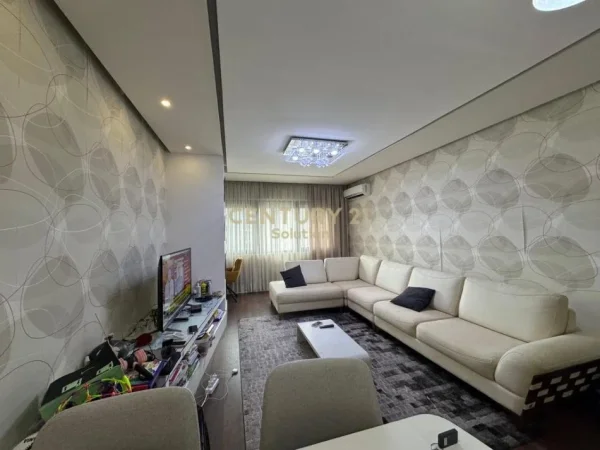 Tirane, shes apartament 2+1+Aneks+Ballkon Kati 5, 102 m² 170.000 € 