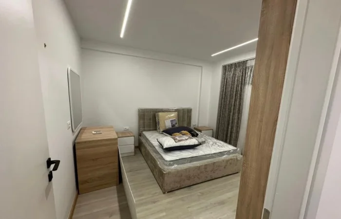 Tirane, jepet me qera apartament 1+1 Kati 1, 55 m² 65.000 € 