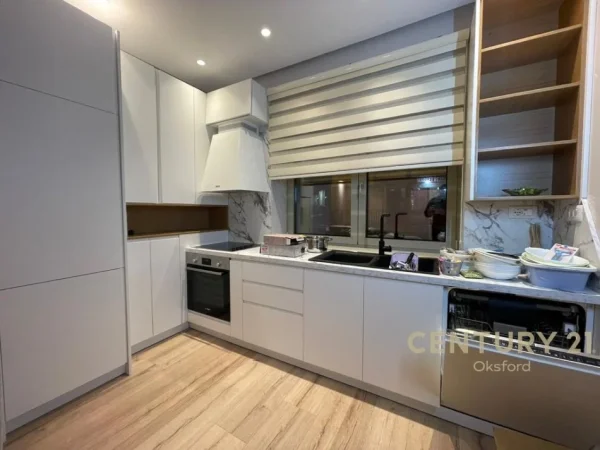 Tirane, jepet me qera apartament 2+1+Aneks+Ballkon Kati 1, 78 m² 240.000 € (PRANE KESH)