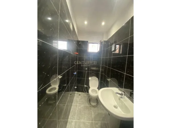 Tirane, shes apartament 2+1+Aneks+Ballkon Kati 0, 83 m² 155.000 € 