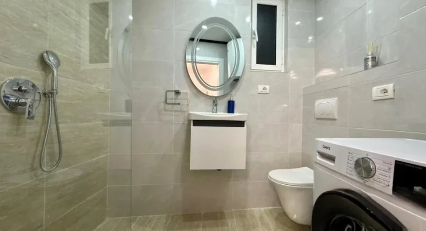 Tirane, jepet me qera apartament 1+1 Kati 3, 45 m² 500 € (RRUGA E DIBRES)