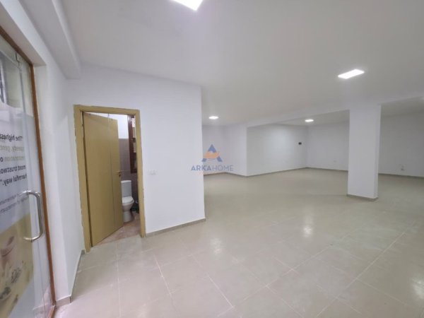 Tirane, shitet ambjent biznesi Kati 0, 90 m² 180.000 € 