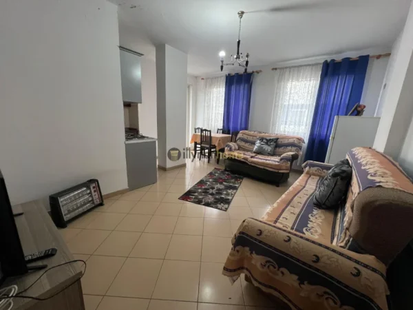 Tirane, jepet me qera apartament 1+1+Ballkon Kati 6, 60 m² 350 € (“Misto Mame”, Tiranë)