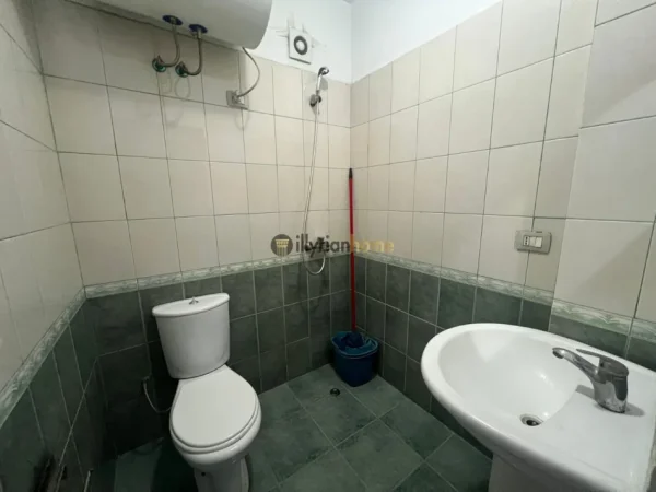 Tirane, jepet me qera apartament 1+1+Ballkon Kati 6, 60 m² 350 € (“Misto Mame”, Tiranë)