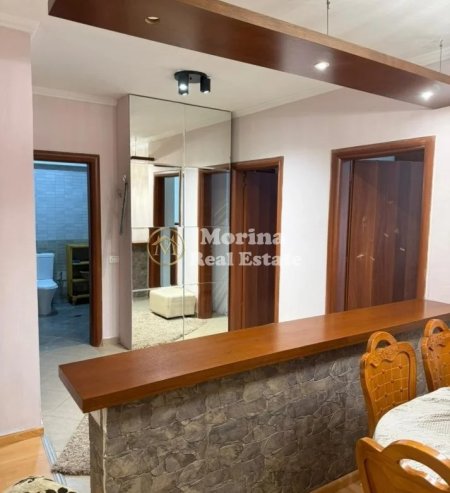 Tirane, jepet me qera apartament 2+1 Kati 7, 120 m² 500 € (Astir)