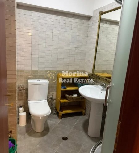 Tirane, jepet me qera apartament 2+1 Kati 7, 120 m² 500 € (Astir)