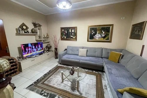 Tirane, shitet apartament Kati 6, 81 m² 145.000 € (Ish Tregu Elektrik)