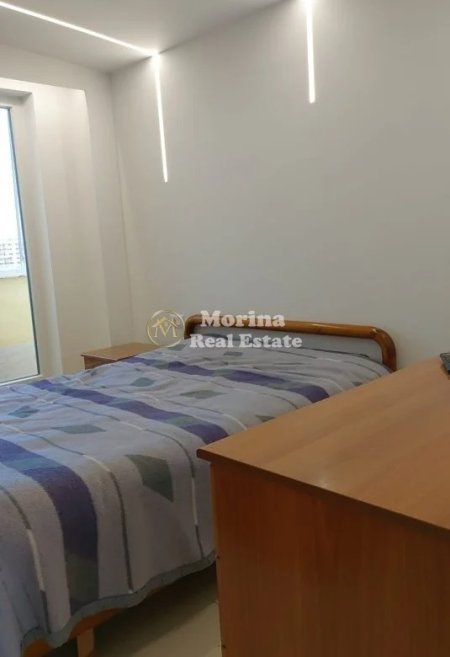 Tirane, jepet me qera apartament 1+1 Kati 9, 77 m² 500 € (Ish Restorant Durresi)