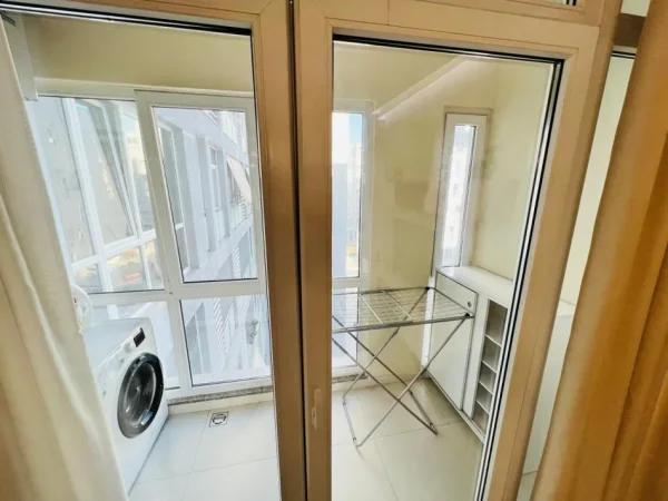 Tirane, jepet me qera apartament 1+1 Kati 4, 67 m² 750 € (Kika 2)