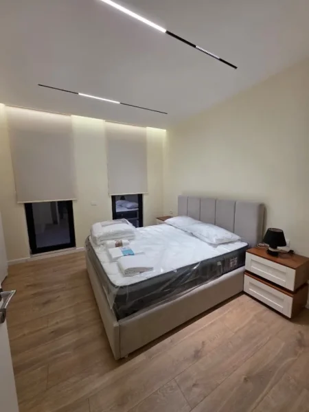Tirane, shitet apartament 2+1+Ballkon Kati 4, 120 m² 354.000 € (Rruga Siri Kodra)