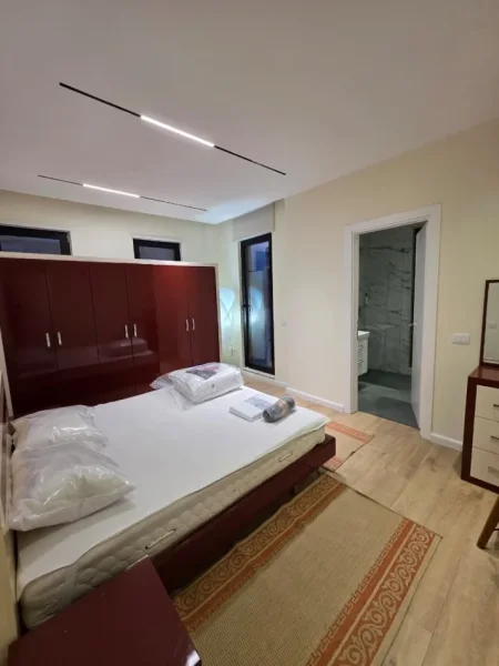 Tirane, shitet apartament 2+1+Ballkon Kati 4, 120 m² 354.000 € (Rruga Siri Kodra)