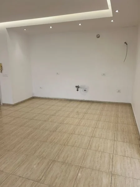 Tirane, shitet apartament 3+1+Ballkon Kati 6, 173 m² 350.000 € (RRUGA E ELBASANIT)