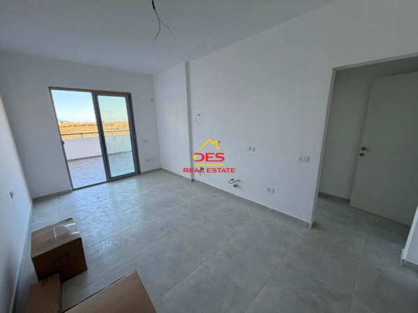 Vlore, shitet apartament 1+1+Ballkon Kati 1, 70 m² (Orikum)