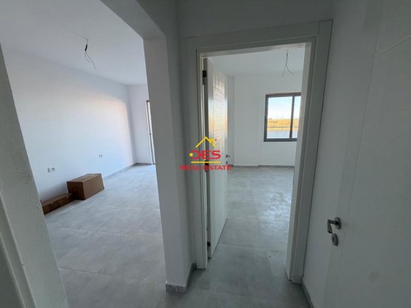Vlore, shitet apartament 1+1+Ballkon Kati 1, 70 m² (Orikum)