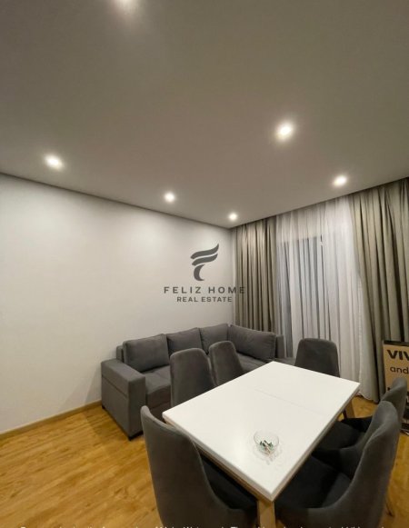 Tirane, jepet me qera apartament 1+1 Kati 4, 76 m² 700 € (VASIL SHANTO)