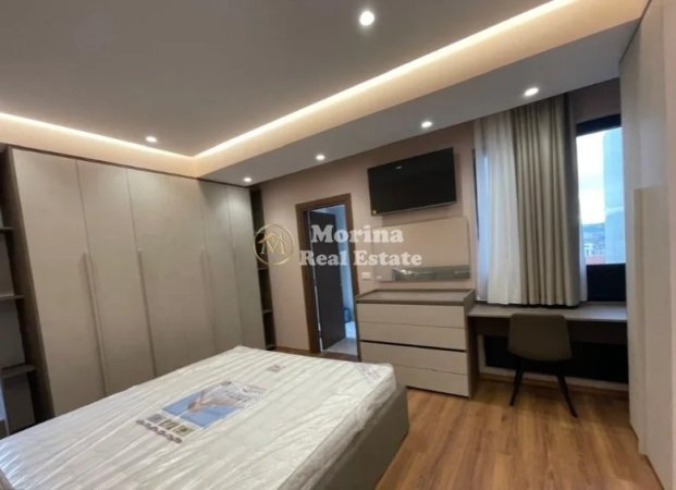 Tirane, jepet me qera apartament 2+1 Kati 9, 111 m² 850 € (Farmacia 10)