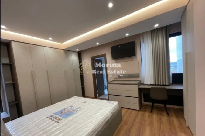 Tirane, jepet me qera apartament 2+1 Kati 9, 111 m² 850 € (Farmacia 10)