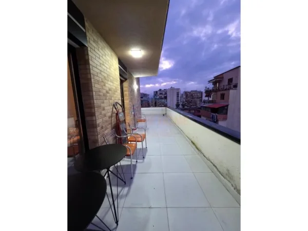 Tirane, shitet apartament 2+1 Kati 4, 119 m² 354.000 € (Rruga Siri Kodra)