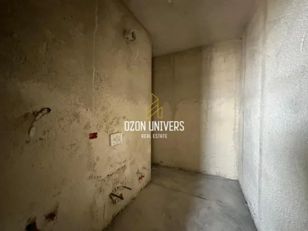 Tirane, shitet apartament 2+1+Ballkon Kati 7, 97 m² 109.497 € (Univers City)