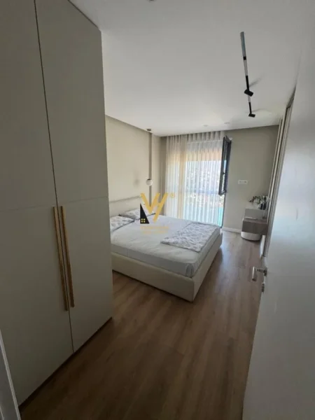Tirane, shitet apartament 1+1+Ballkon Kati 1, 71 m² 141.000 € (ISH SHESHI SHQIPONJA)