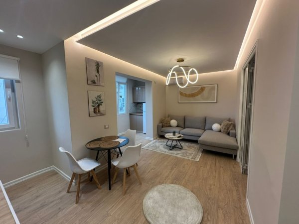 Tirane, shitet apartament 1+1 Kati 4, 51 m² 125.000 € (STACIONI TRENIT)