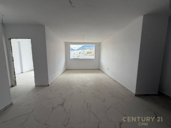 Tirane, shitet apartament 1+1 Kati 5, 69 m² 105.000 € 