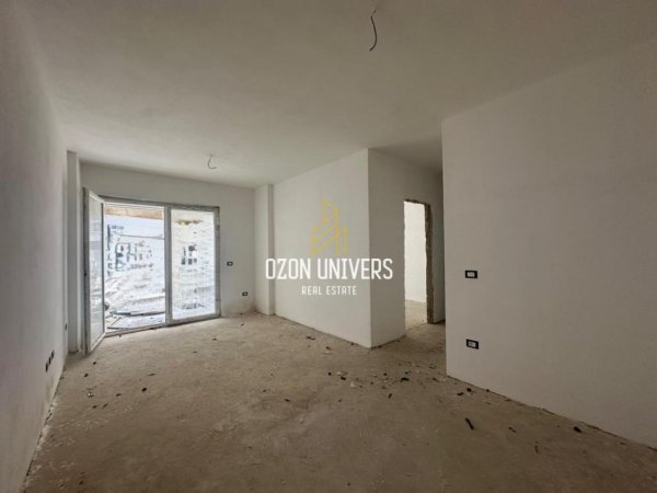 Tirane, shitet apartament 2+1+Ballkon Kati 0, 91 m² 127.187 € (univers city)