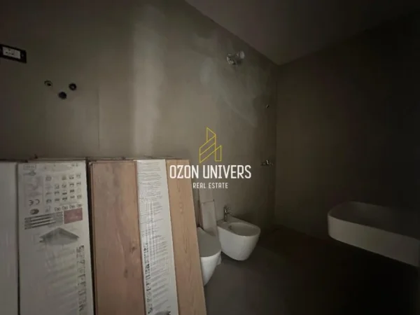 Tirane, shitet apartament 2+1+Ballkon Kati 0, 91 m² 127.187 € (univers city)