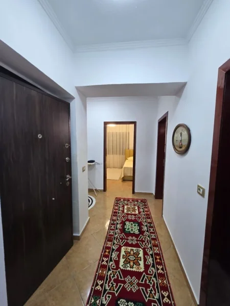 Qera, Apartament 2+1, Don Bosko, 650 €, UNA63928