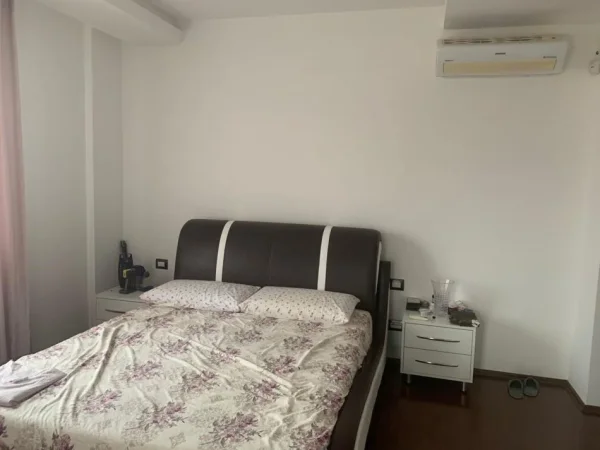 Tirane, shitet Vile 3 Katshe Kati 3, 2.200.000 € (Farke)