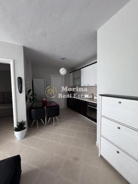 Tirane, jepet me qera apartament 1+1+Ballkon Kati 2, 60 m² 650 € (21 Dhjetori)