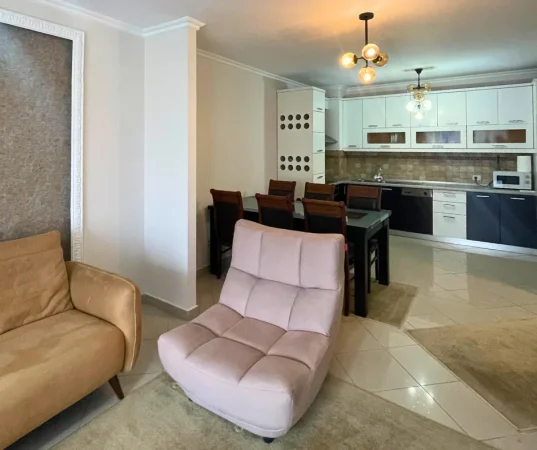 Tirane, jepet me qera apartament 1+1 Kati 3, 80 m² 600 € 