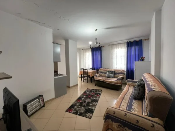 Tirane, jepet me qera apartament 1+1+Ballkon Kati 6, 60 m² 350 € (Misto Mame)