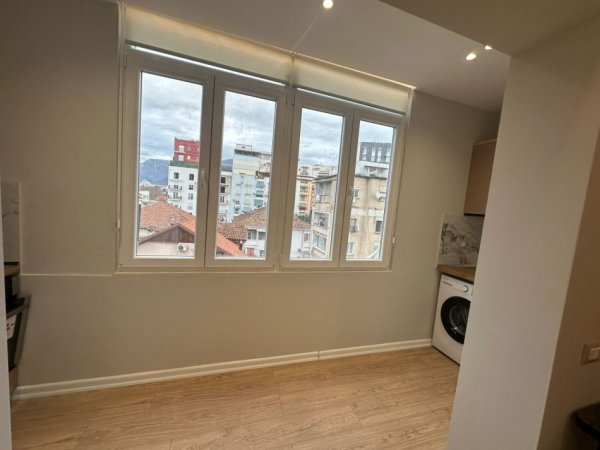 Tirane, shitet garsonier Kati 4, 40 m² 110.000 € (STACIONI TRENIT)