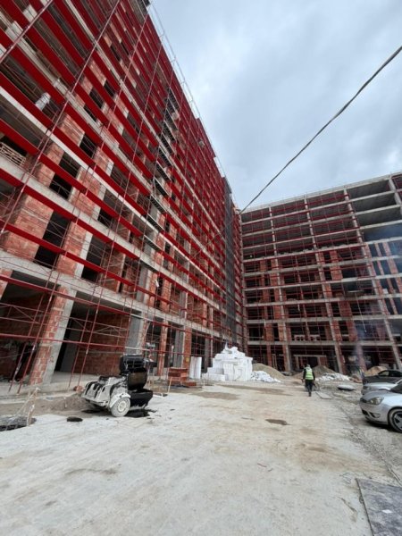 Tirane, shitet apartament 2+1+Ballkon , 126 m² (RiverSide Residence)