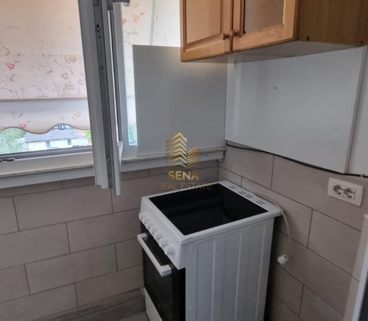 Tirane, jepet me qera apartament 1+1+Ballkon Kati 5, 70 m² 550 € (Don Bosko)
