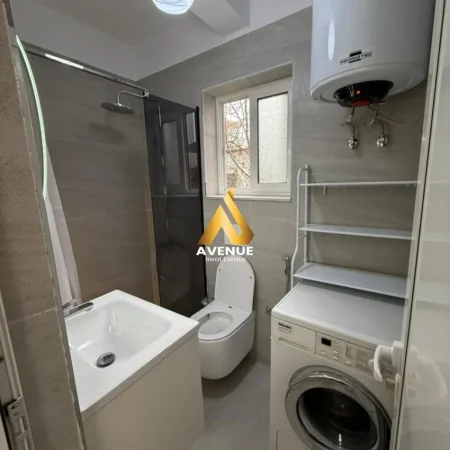 Tirane, jepet me qera shtepi 1+1 Kati 1, 60 m² 400 € (andon mazreku)